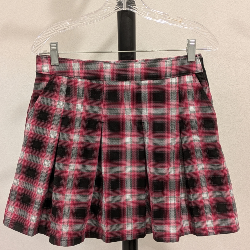 DIXXON The Viper Pink and Black Plaid Mini Skirt. Size M.